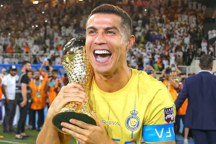 Antarkan Al Nassr juara Arab Club Champions Cup 2023, Cristiano Ronaldo raih trofi pertamanya untuk Al Nassr