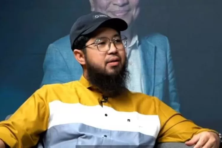 Dery eks Vierra muncul dengan obrolan HTI hingga ISIS: Sempat berpindah aliran hingga kini cari hidup tenang