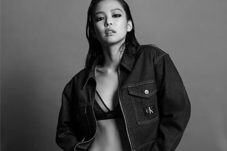 Comeback! Jennie BLACKPINK lagi-lagi pamerkan tubuh idealnya dalam balutan pakaian Calvin Klein