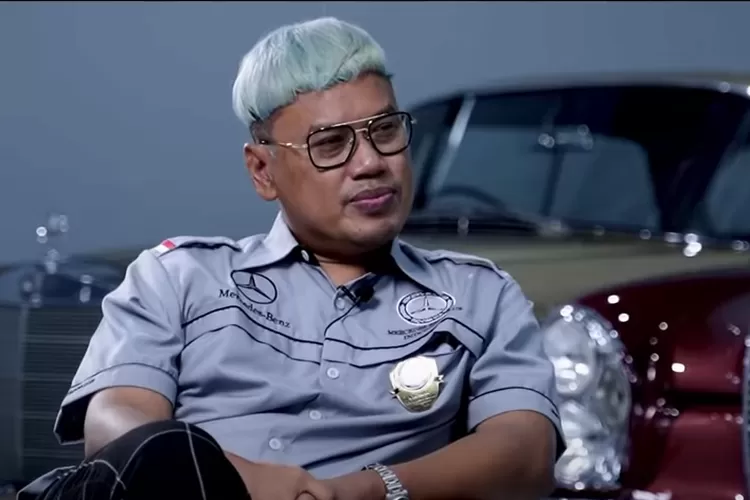 Siap maju jadi anggota DPR, Uya Kuya ungkap akan mempertahankan gaya nyentrik rambut warna-warninya