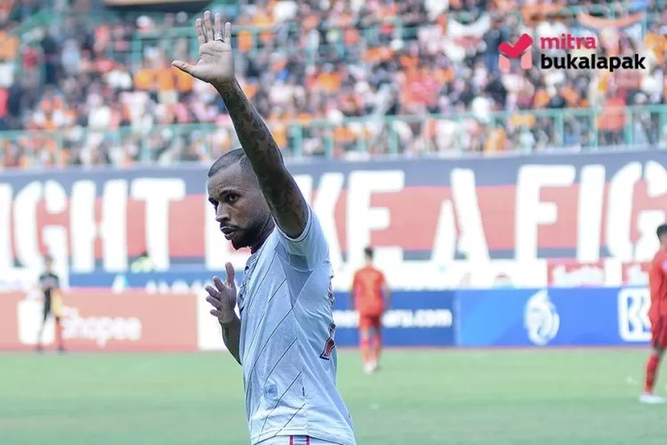 Bikin dua gol ke gawang Persija, Gustavo Almeida kian kokoh sebagai top skor sementara BRI Liga 1