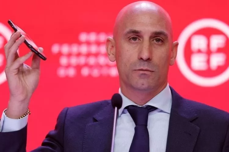 Insiden cium Jennifer Hermoso, Luis Rubiales bakal mundur dari jabatan presiden RFEF, FIFA lakukan investigasi