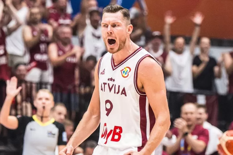 Sukses memukau penonton, Latvia gilas Lebanon 109-70 di laga pembuka FIBA World Cup 2023