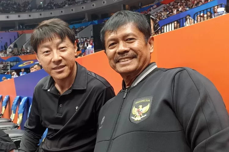 Lepas penat dan stres di sepak bola, Shin Tae Yong nonton FIBA World Cup 2023