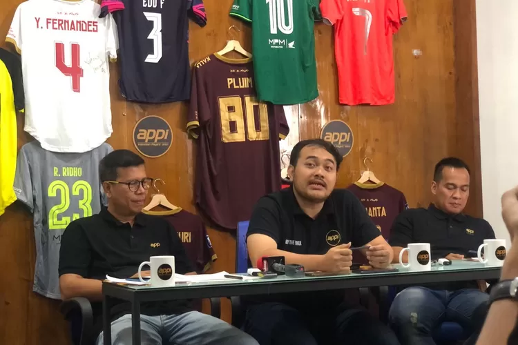 Waduh! 9 klub Liga 1 masih nunggak gaji pemain, total sampai Rp5,4 miliar