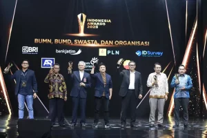 Ajang Indonesia Award 2023, PLN Mobile Raih Penghargaan Outstanding For Integrated Initiative