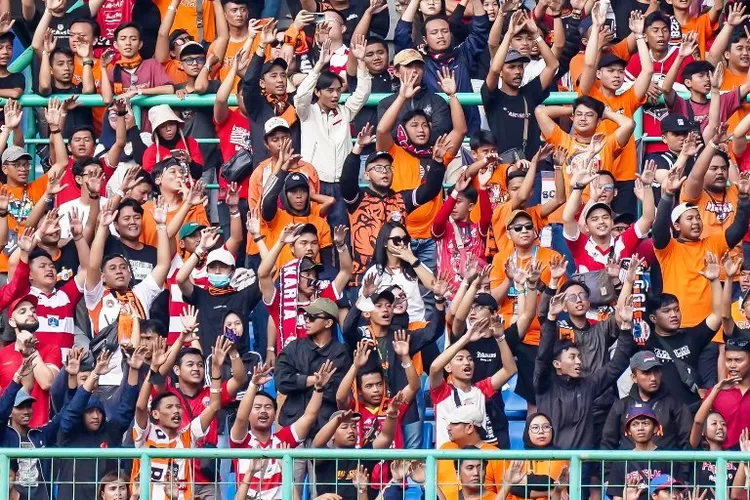 The Jakmania harus tahu! Sejarah hubungan Soekarno dengan Persija Jakarta yang jarang diketahui orang