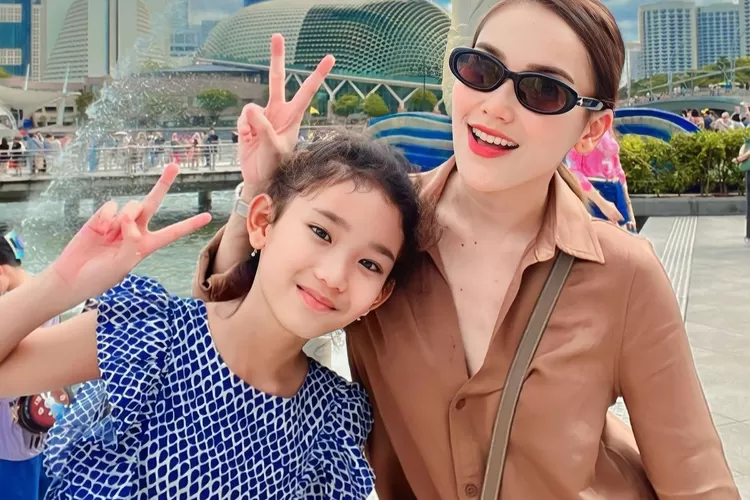 Bilqis ubah rambut keriting jadi lurus, putri Ayu Ting Ting dibilang mirip artis Korea