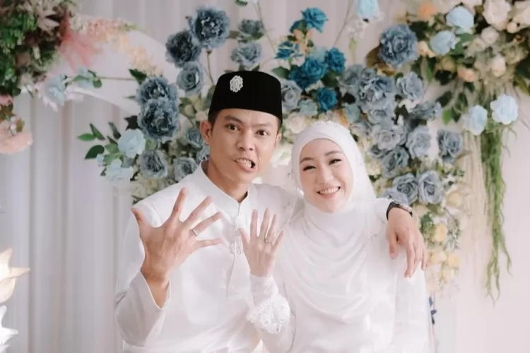 Suami baru Larissa Chou, Ikram Rosyadi bongkar sifat asli sang istri setelah menikah: Penurut, manjakan suami