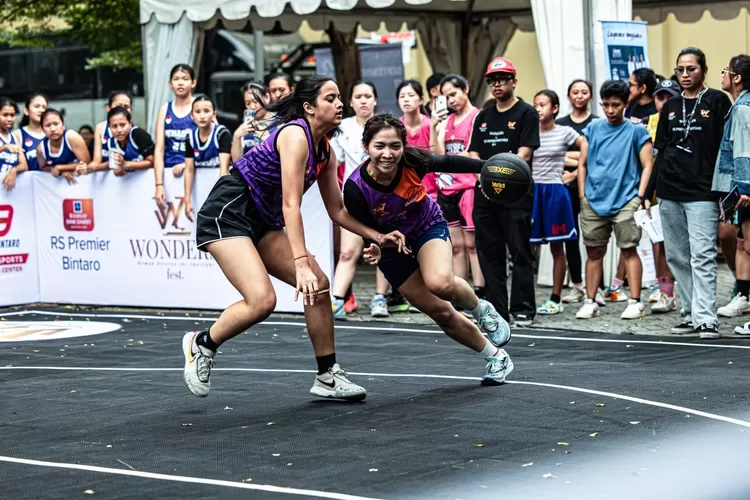 Gandeng WONDERS Festival, RS Premier Bintaro dukung perkembangan bola basket putri