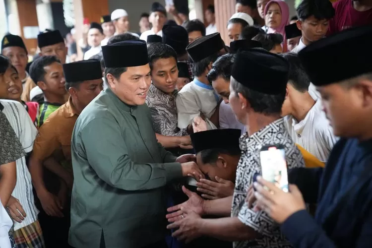 Erick Thohir ziarah dan minta doa ulama NU untuk kelancaran Piala Dunia 2023