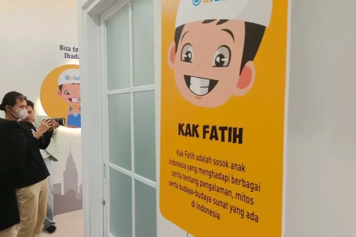 Alfatih Sunat Center Bekasi. (HarianHaluan.com/Riezky Maulana)