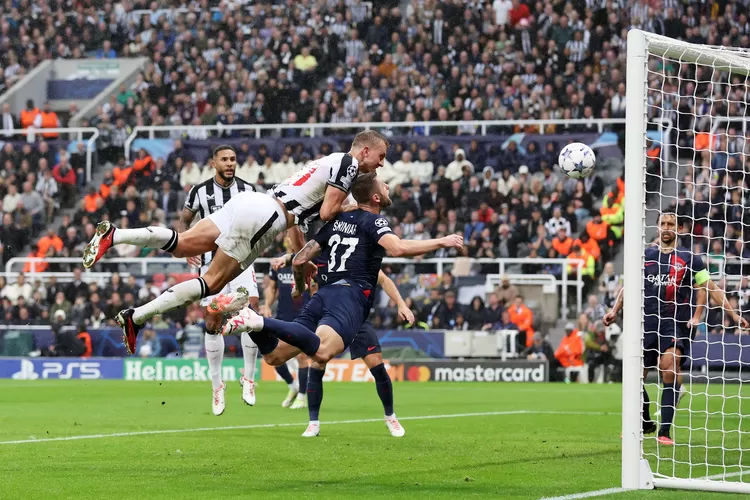 Hasil mengejutkan dari grup neraka UCL, Newcastle United bungkam PSG di St James' Park