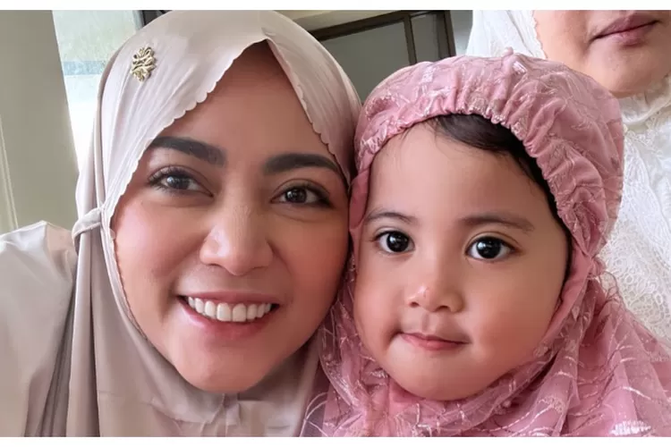 Berbagai keutamaan shalawat yang dihapus Rachel Vennya dari bio Instagramnya karena desakan warganet