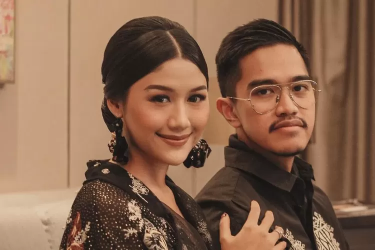 Gegara foto ini, Erina Gudono dibilang mirip Kaesang Pangarep, netizen: Aku kira Kaesang pakai wig