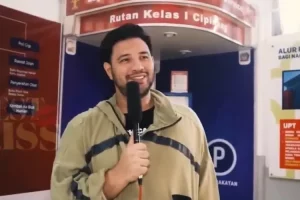 Akhirnya! Ammar Zoni kini sudah bebas dan melepas rindu kepada anak dan Istrinya