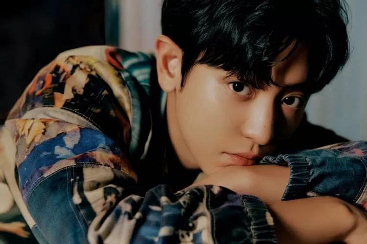 Baekhyun, Chen, dan D.O. kejutkan para penggemar EXO karena kehadirannya di video teaser milik Chanyeol