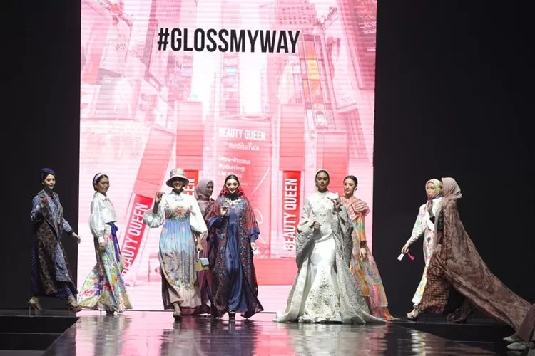 Mustika Ratu gelar Jakarta Muslim Fashion Week 2024 demi perluas pasar kosmetik halal