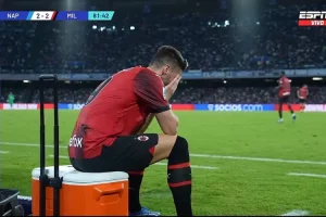 Kemenangan AC Milan menghadapi Napoli tidak bertahan lama di Babak 2, Giroud dan Leao sempat emosi karena ini