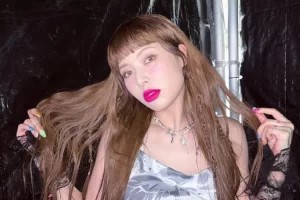 HyunA tanda tangani kontrak dengan AT AREA, intip perjalanan karier penyanyi cantik ini