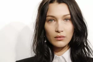 Lantang membela Palestina, Bella Hadid dicopot sebagai Brand Ambassador produk Dior