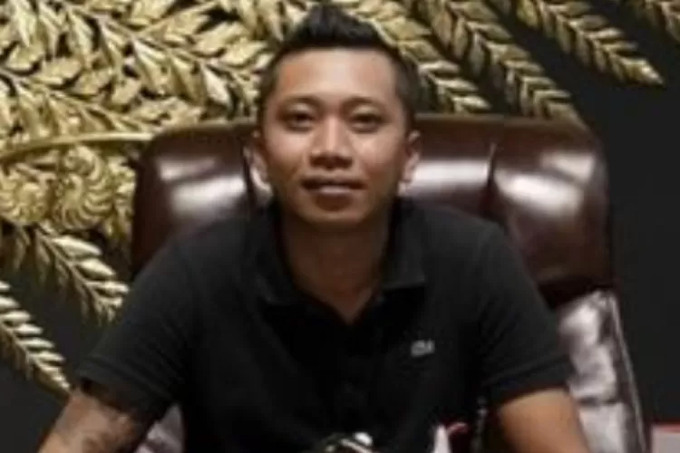 Dari gulung dinamo di Klaten hingga ekspor sepatu ke Mancanegara, begini perjalanan hidup CEO Aerostreet