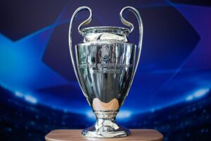 Ilustrasi trofi Liga Champions